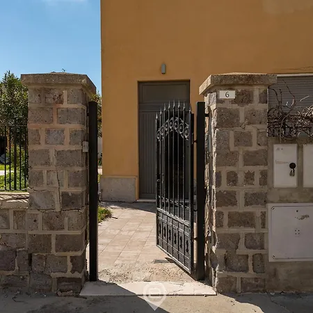 Poetto Sea Breeze - Red 公寓 卡利亚里